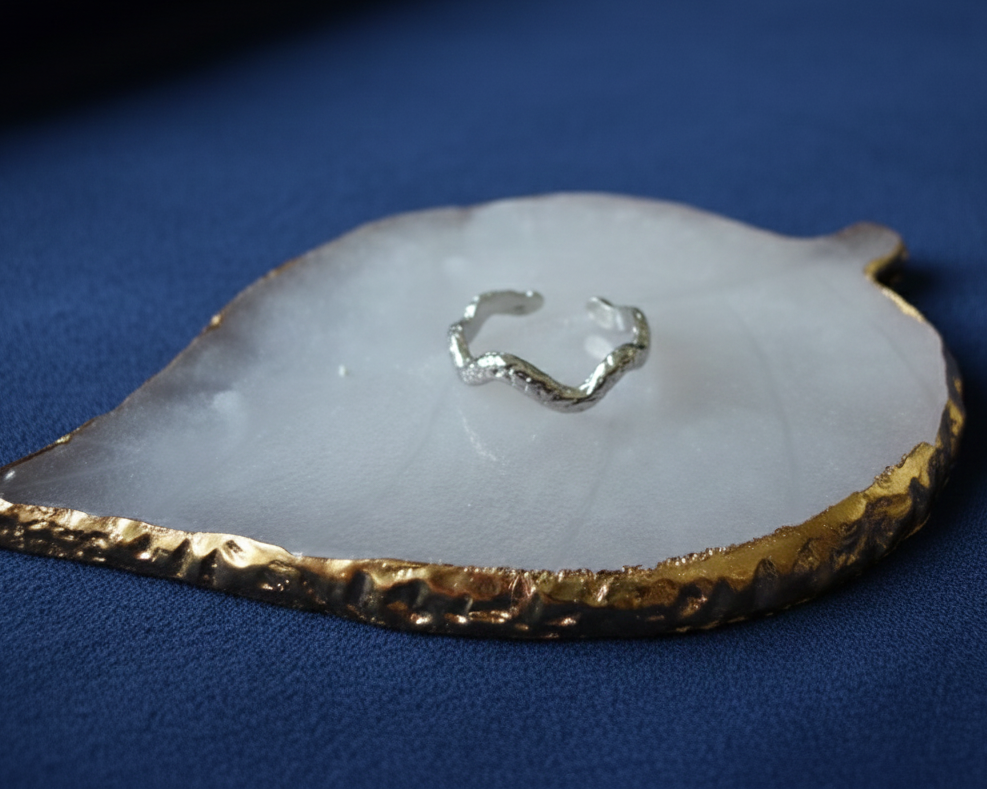 Wavy Hammered Ring — Adjustable Textured Gold/Silver Band